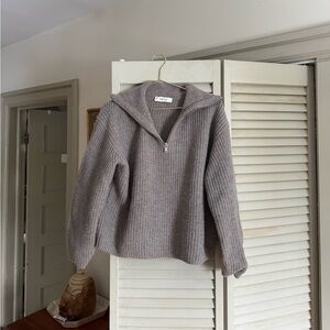 Everlane quarter zip sweater size small